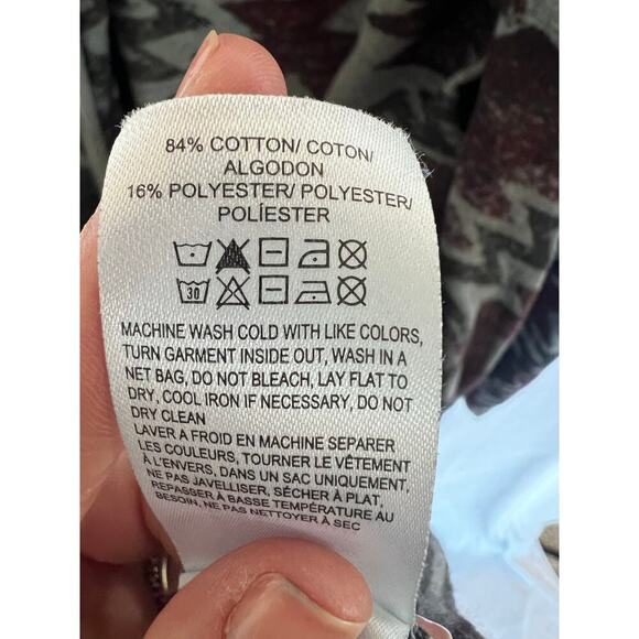 Lucky Brand Aztec Drape Cardigan, Large, Red and Gray, High Low, Southwest - Picture 5 of 9